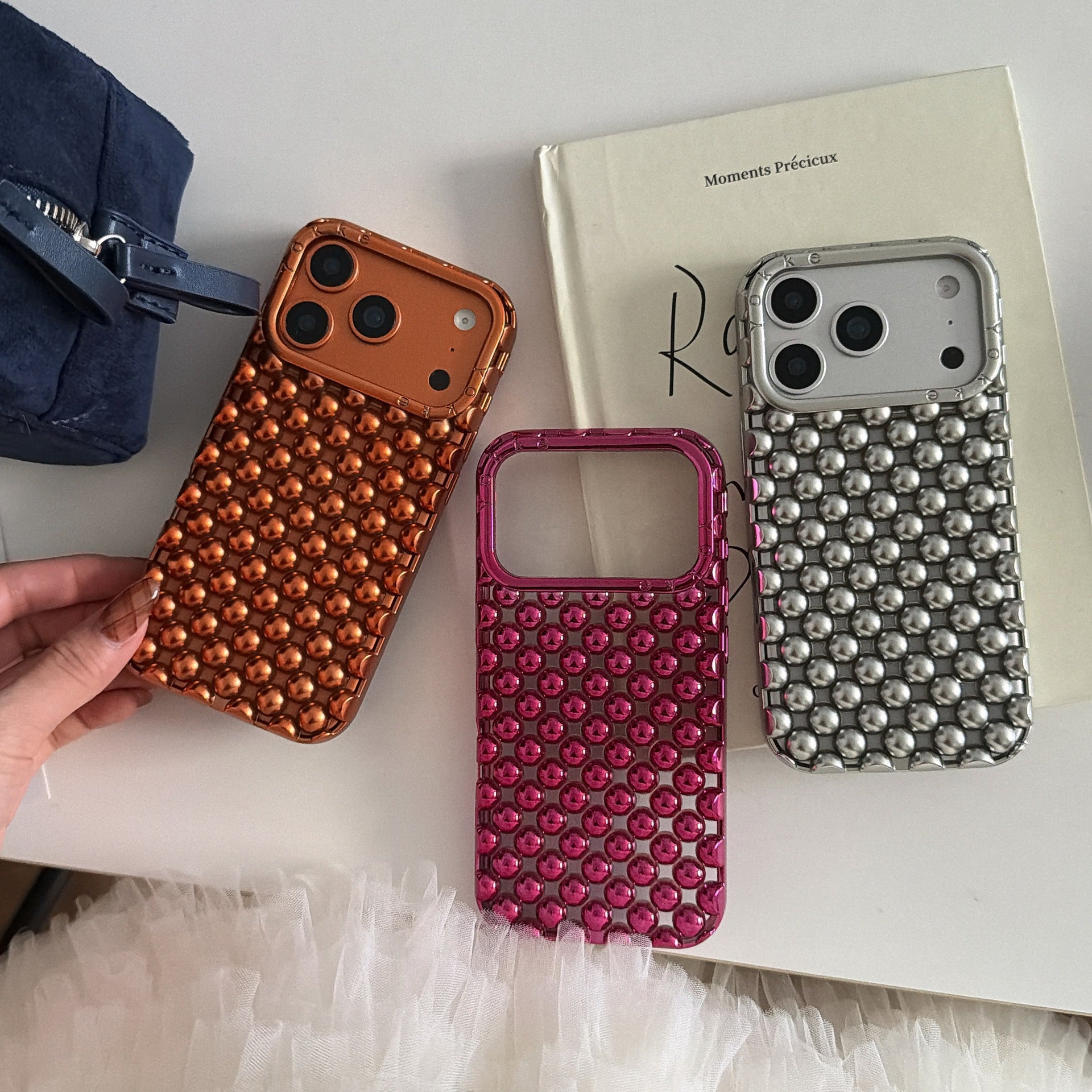 Hollow Bead Phone Case.