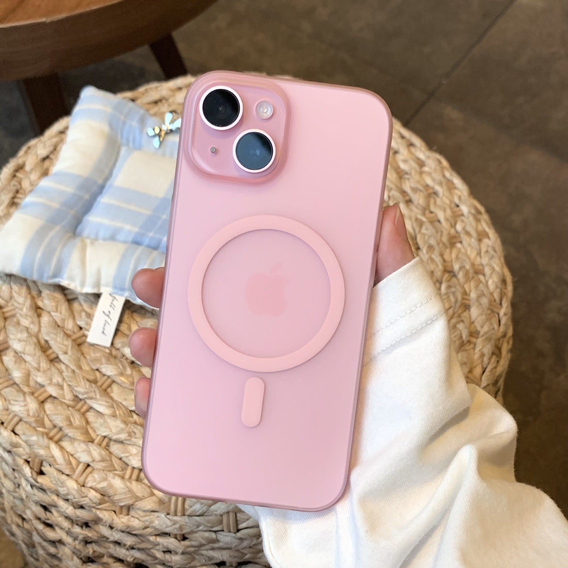 Ultra-Thin-Feel Magnetic Phone Case.